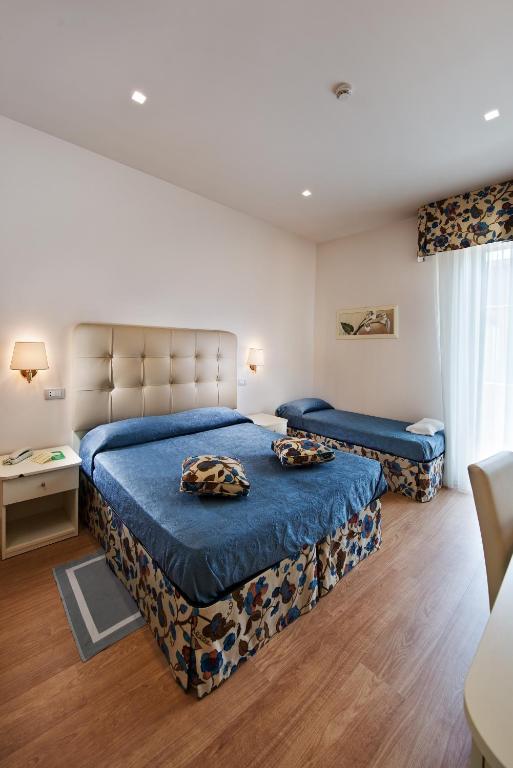 Hotel Bahia San Benedetto del Tronto Zimmer foto